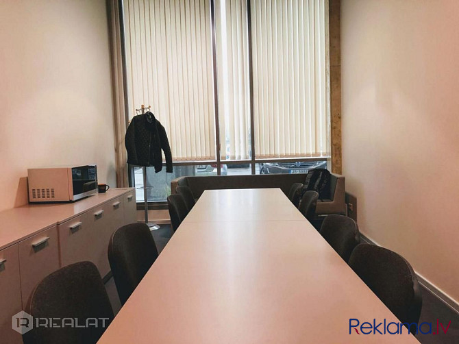 Piedāvājam nomāt kvalitatīvas biroja/tirdzniecības telpas 117,7 m2 platībā, kas atrodas Rīga - foto 6