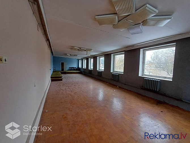 Arodskola Jaunciemā.
Ēka:3431m2Zeme: 2839 m2;Ēkai ir pievadīta apkure, ūdens, elektrība, Rīga - foto 12