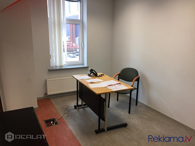 Iznomā biroja telpas 236 m2. platībā. Birojs ir sadalīts vairākās telpās ar virtuves zonu un Rīga - foto 7