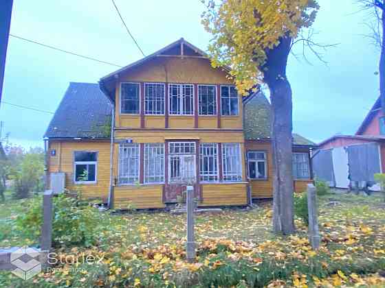 Продается дом в Кемеросе. Дом требует капитального ремонта. Дом построен из Jūrmala