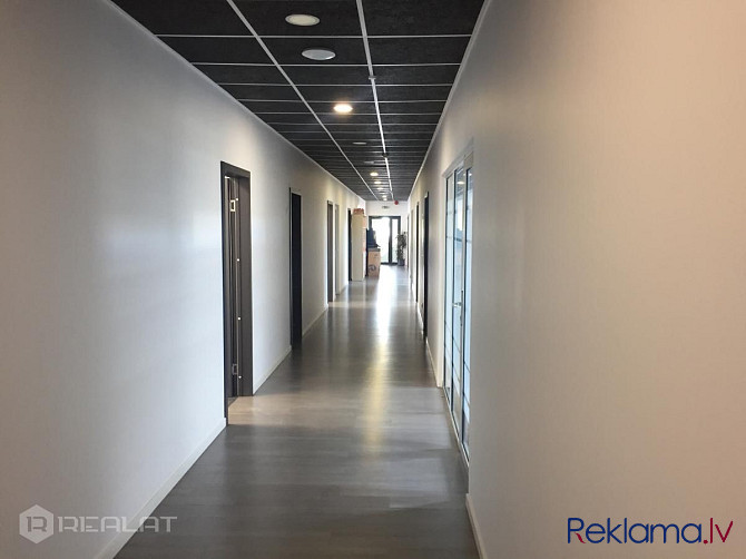 Ar septembra mēnesi iznomā biroja telpas Mūkusalas Biznesa centrā 350.00 m2. platībā , par Rīga - foto 8