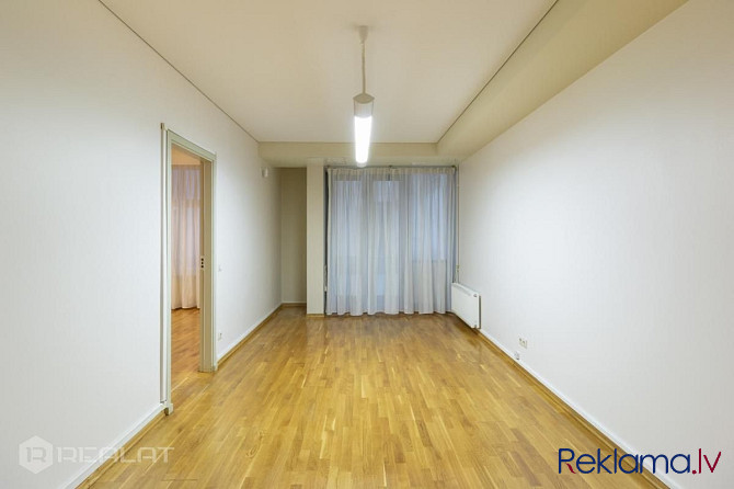 Birojs ar 3 darba telpām, pilnībā aprīkota virtuves zona, vannas istaba ar dušu, Rīga - foto 4