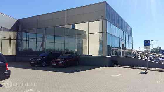 Iznomā augstvērtīgas tirdzniecības telpas jaunā biroju ēkā Krasta rajonā. Blakus atrodas tirdzniecīb Rīga