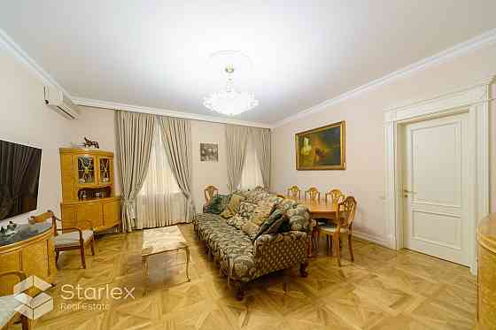 Предлагаем Вам эксклюзивную 4-комнатную квартиру, которая расположена в одном из Rīga