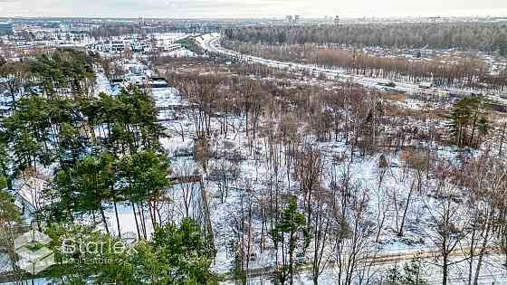 Предлагаем уникальную возможность купить большой земельный участок в Межапарке, Rīga