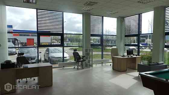 Iznomā saulainas , siltas biroja telpas netālu no Rīgas , Krustkalnos.  Kopējā platība 96 m2. , vien Ķekavas pagasts