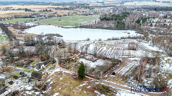 Dzīvoklis ar skatu uz ielu. Divi sanmezgli.
Dzīvoklis ar pabeigtu kvalitatīvu iekšējo apdari;
Parket Рига - изображение 3