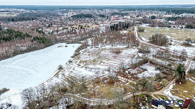 Dzīvoklis ar skatu uz ielu. Divi sanmezgli.
Dzīvoklis ar pabeigtu kvalitatīvu iekšējo apdari;
Parket Рига - изображение 4