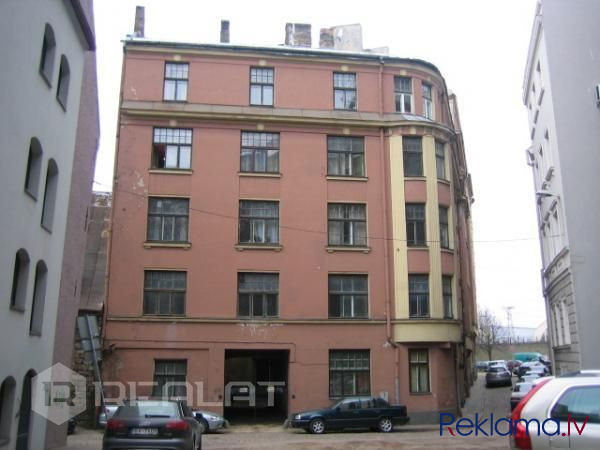 Pārdod 1879.gadā uzceltu namīpašumu Pasta ielā, Vecrīgā ar skatu uz Daugavu  ar kopējo Rīga - foto 1