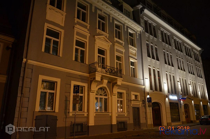 Viena no birģeru klasicisma dzīvojamām ēkām, kuras celtas 18gs. beigās. ēkas arh. Kristofs Rīga - foto 2