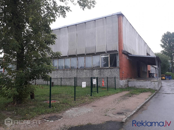 Iznomā noliktavas / ražošanas telpas 425 m2. platībā , kas ir savienotas ar biroja telpām Rīga - foto 1