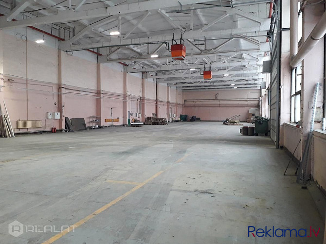 Iznomā ražošanas - noliktavas telpas 985 m2 platībā. Telpas atrodas stratēģiski izdevīgā Rīga - foto 5