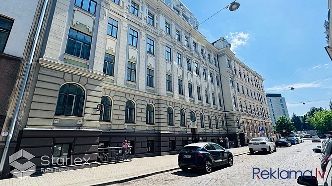 Biroja telpas Klusajā centrā, prestižā mājā, birojs labā stāvoklī, tiks atjaunota parketa Rīga - foto 1