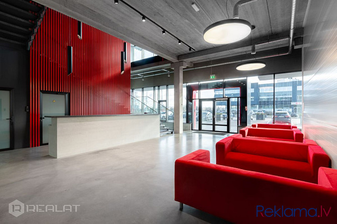 Rīgas Industriālais Parks piedāvā nomāt plašas un ērtas biroja telpas 219 m2 platībā ēkas Rīga - foto 6