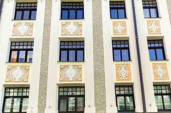 Biroja telpas renovētā ēkā vēstniecību rajonā ar modernu iekšējo apdari, kopējo platību 149,3 m. Bir Rīga