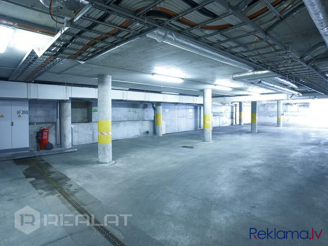 Ielas māja, pazemes autostavvieta, ir lifts, ir balkons, istabas izolētas, istabas Rīga - foto 2