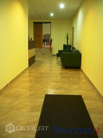 Tiek iznomātas plašas biroja telpas Lāčplēša ielā 125 2. stāvā.  Biroja apraksts: sekretariāta/uzgai Рига - изображение 9