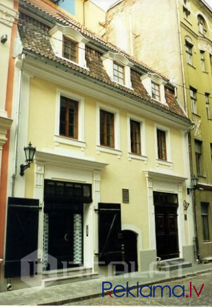 Biroju ēka Vecrīgā.  Nekustamais īpašums sastāv no divām savstarpēji savienotām piecu un Rīga - foto 5