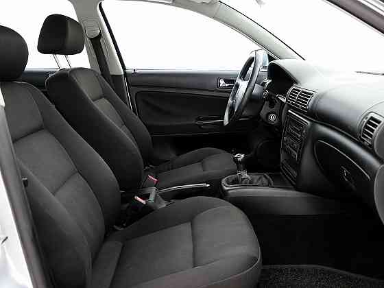 Volkswagen Passat Comfortline Facelift 1.6 75kW Tallina