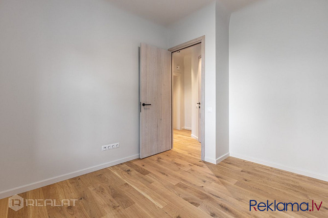 Pārdod moderni izremontētu 2- istabu dzīvokli ar kopējo platību 31 kv. m ar iebūvētu Rīga - foto 3