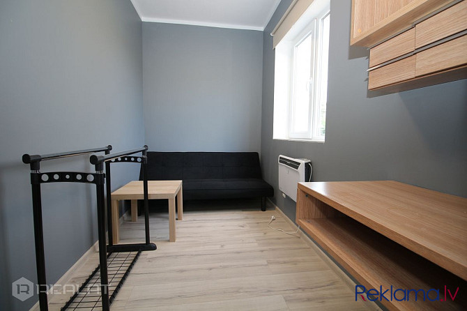 Pārdod divistabu dzīvokli ar kvalitatīvu remontu un aprīkojumu renovētā mājā  Stabu ielā Rīga - foto 6