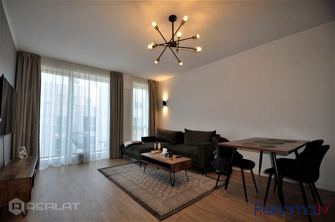 Laipni lūdzam jūsu jaunajā mājoklī - satriecošā modernā 2-istabu dzīvoklī, kas ideāli Rīga - foto 11