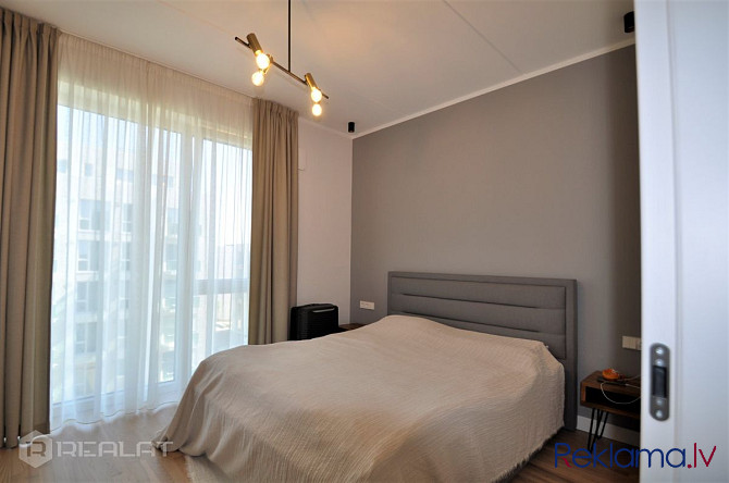 Pārdod divistabu dzīvokli ar kvalitatīvu remontu un aprīkojumu renovētā mājā  Stabu ielā Rīga - foto 16