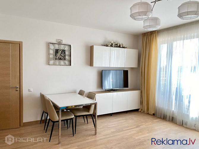 Piedāvājumā 2 istabu dzīvoklis jaunājā projektā Skanstes Mājas. Dzīvoklis atrodas 2. Rīga - foto 4