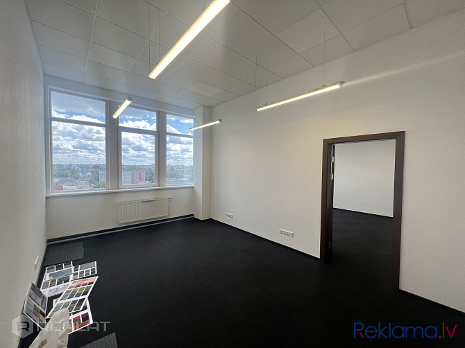 Iznomā biroja telpas modernā Biznesa centrā + platība 58,3 m2. (2. telpas 29,9 m2. un 28,4 m2.) Rīga - foto 15