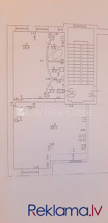 Fasādes māja, ieeja no ielas, studio tipa, virtuve apvienota ar istabu, augstie griesti, gāzes Rīga - foto 13