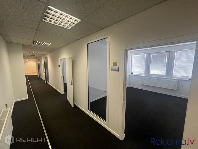 Iznomā biroja telpas modernā Biznesa centrā + platība 395,9 m2. (sadalīts vairākos birojos) + Rīga - foto 17