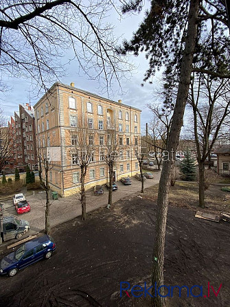Pagalma ēka, renovēta māja, slēgts pagalms, ieeja no ielas un pagalma, kāpņu telpa pēc Rīga - foto 7