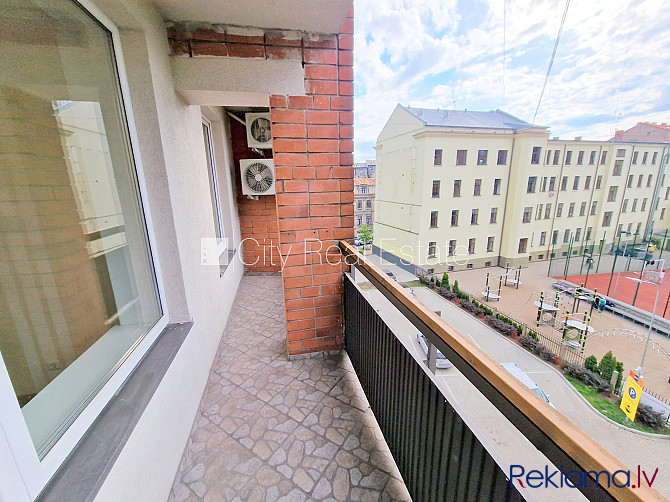 Fasādes māja, slēgts pagalms, vieta automašīnai, ieeja no pagalma, ir lifts, kāpņu telpa Rīga - foto 19
