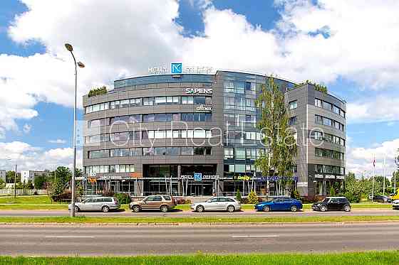 Новостройка, фасадный дом, плата за обслуживание одного квадратного метра в Rīga