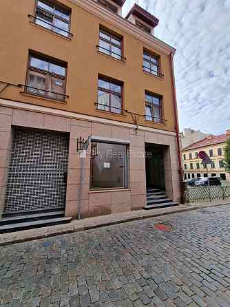Новостройка, фасадный дом, вход с улицы, газовое отопление, автоматическая Rīga