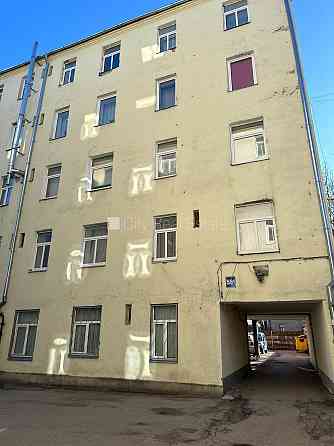 Здание во дворе, окна выходят во двор, изолированная комната 1 шт., одна проходная Rīgas rajons