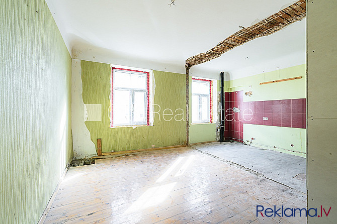 Zeme īpašumā, namīpašums, renovēta māja, labiekārtots apzaļumots pagalms, mājā mainīta Rīga - foto 6