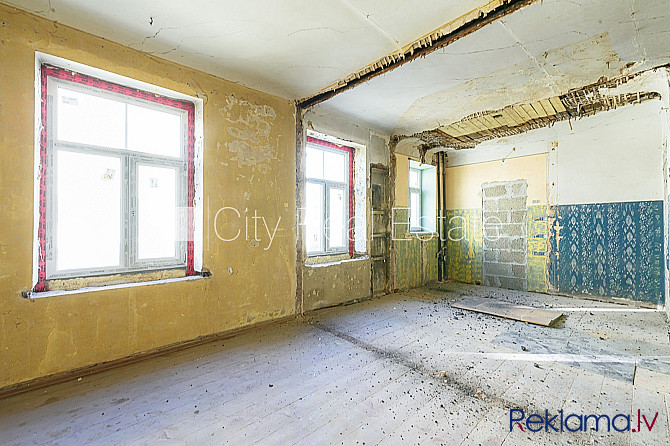 Namīpašums, renovēta māja, labiekārtots apzaļumots pagalms, mājā mainīta jauna Rīga - foto 7