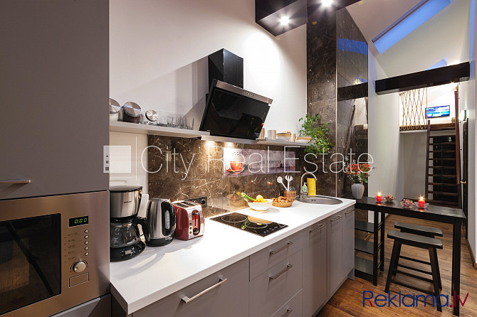 Реновированный дом, апартаменты люкс, мансарда, лифт, студио, кухня объединена с Рига - изображение 2