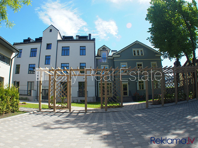 Projekts - Riverside Residence, fasādes māja, renovēta māja, labiekārtota apzaļumota Rīga - foto 17