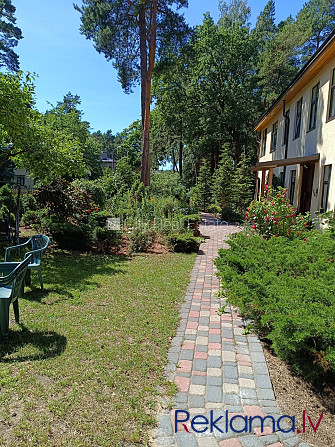 Частный дом, благоустроенная озеленённая территория, подъездная дорога покрыта Рига - изображение 19