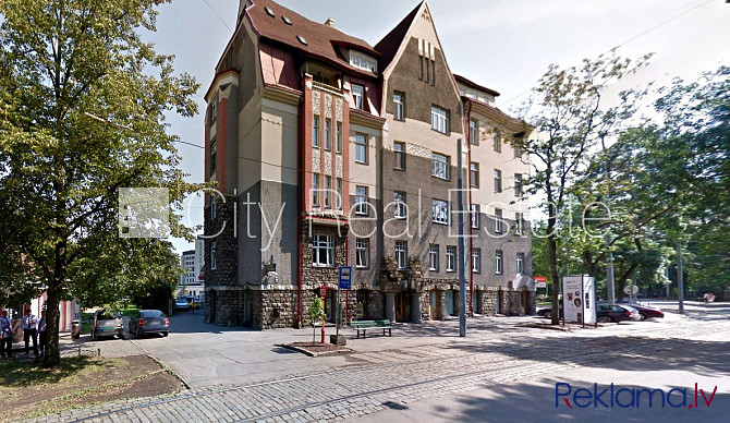 Fasādes māja, renovēta māja, labiekārtota apzaļumota teritorija, ieeja no ielas, ir lifts, Rīga - foto 1
