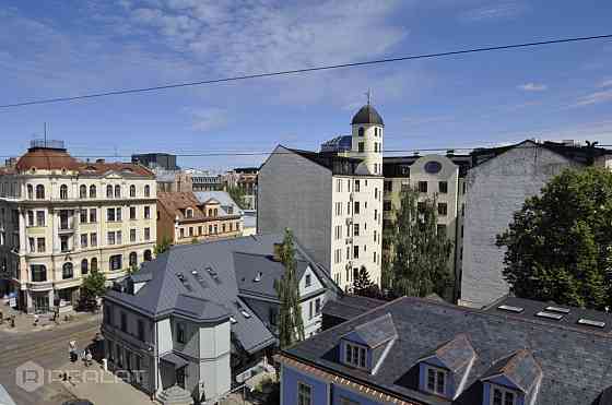 Iedvesmojošs piedāvājums  3-istabu dzīvoklis Rīgas centrā!  Iedomājieties, ka jūs dzīvojat pašā Rīga Рига