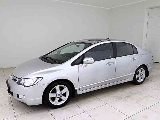 Honda Civic Elegance ATM 1.8 103kW Tallina