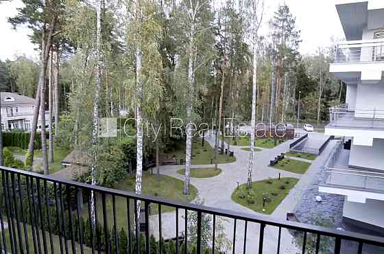 Новостройка, благоустроенный озеленённый двор, закрытый двор, территория Jūrmala