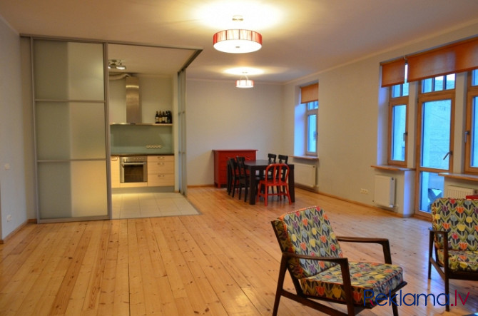 A spacious and bright 3-room apartment in the center of Riga is for sale. The apartment is quiet, wa Рига - изображение 4