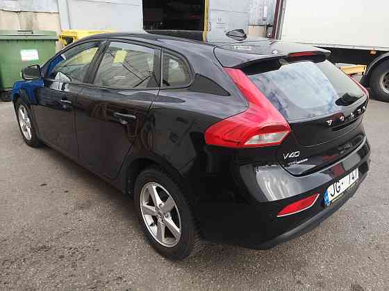 Īpašnieks Pārdod Volvo V40, 2.0 Dīzelis 88Kw, Rīga