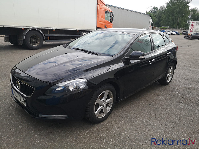 Īpašnieks Pārdod Volvo V40, 2.0 Dīzelis 88Kw, Rīga - foto 1