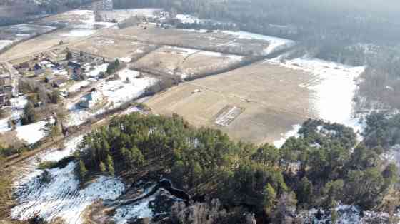 Pieejama iegādei liela tirdzniecības un ražošanas ēkas daļa.  Ēkas kopējāplātība 1050.8 m2. 189.8 m2 Елгава и Елгавский край