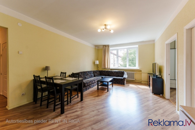 A furnished two-bedroom apartment in the very center of the city, which at the same time allows you  Рига - изображение 6